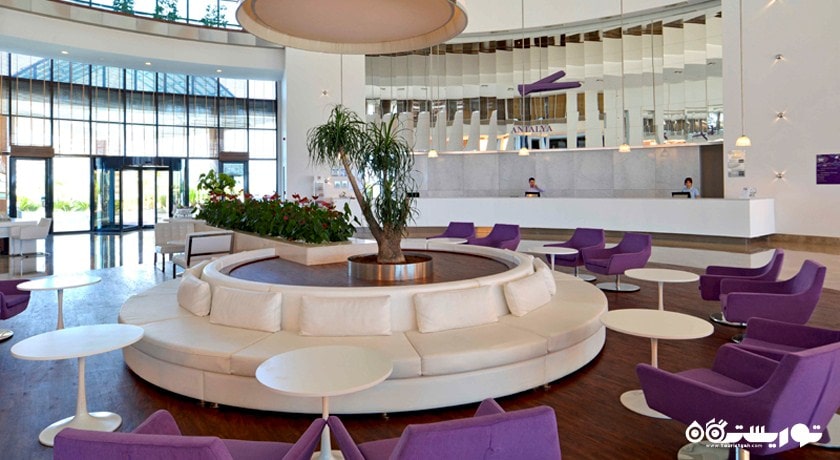 محوطه نشیمن قسمت پذیرش هتل